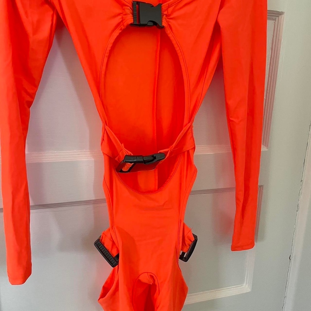 Orange Rave Outfit - Picture 5 of 5